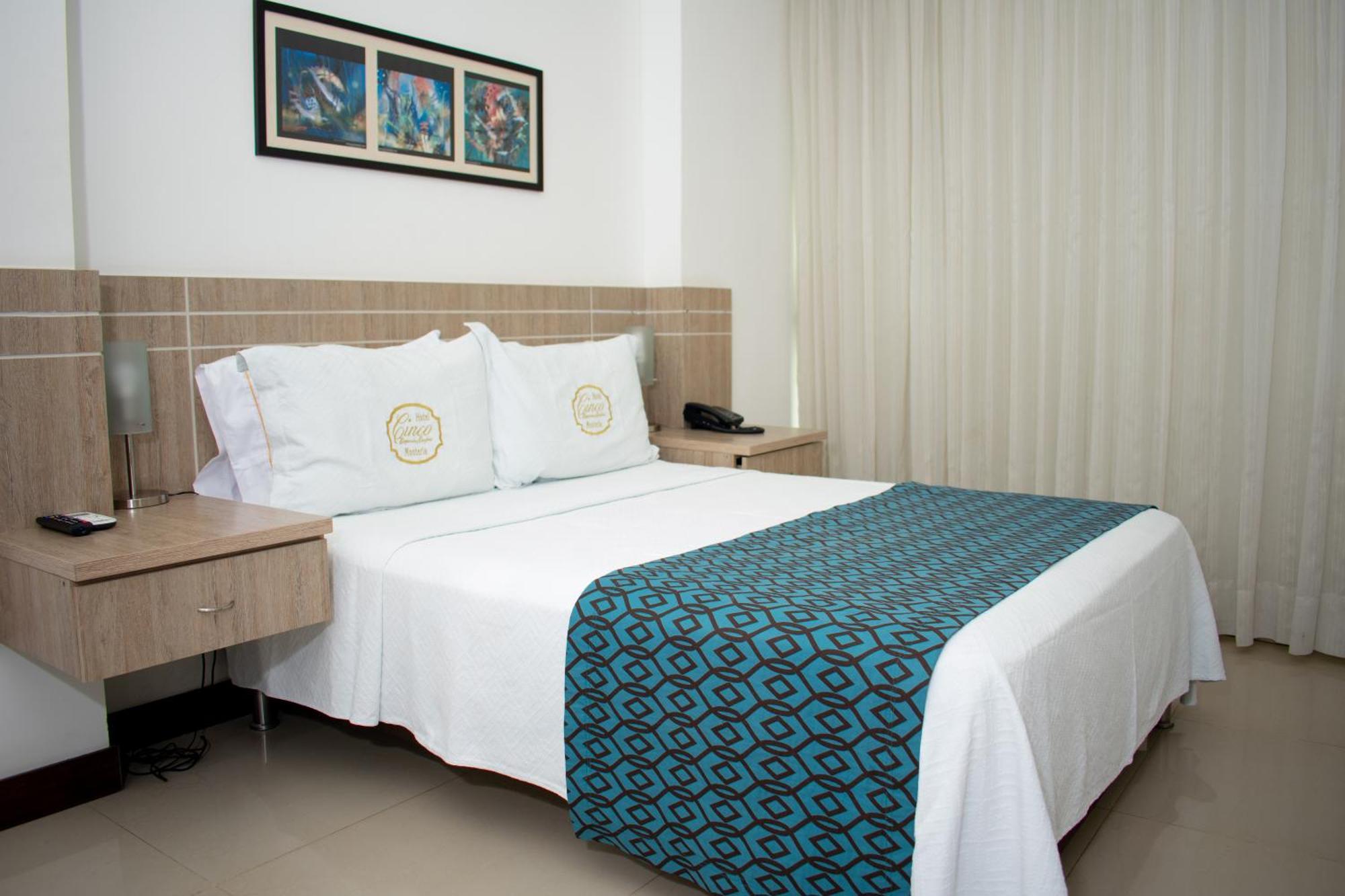 Hotel Cinco Montería Rom bilde