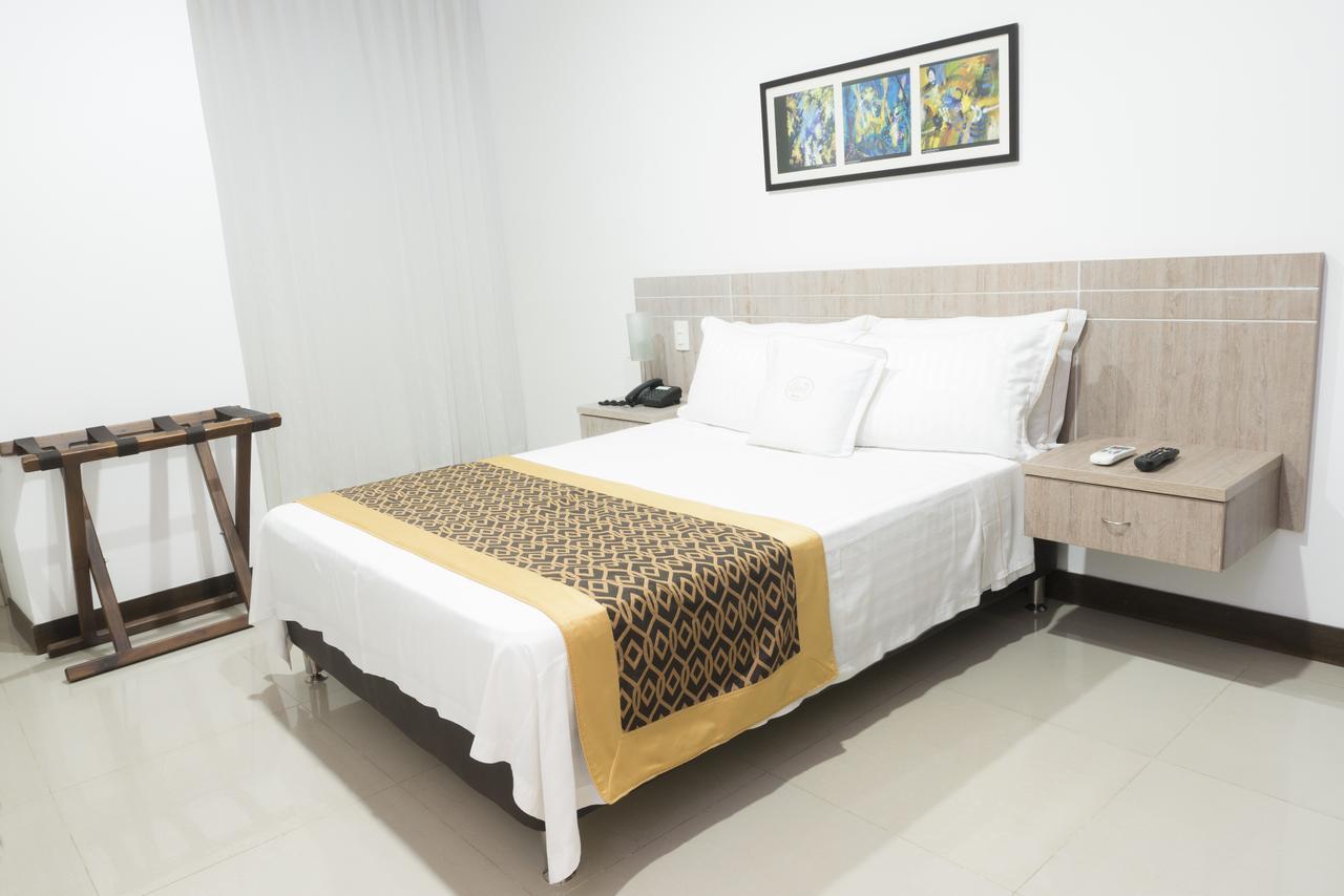 Hotel Cinco Montería Eksteriør bilde