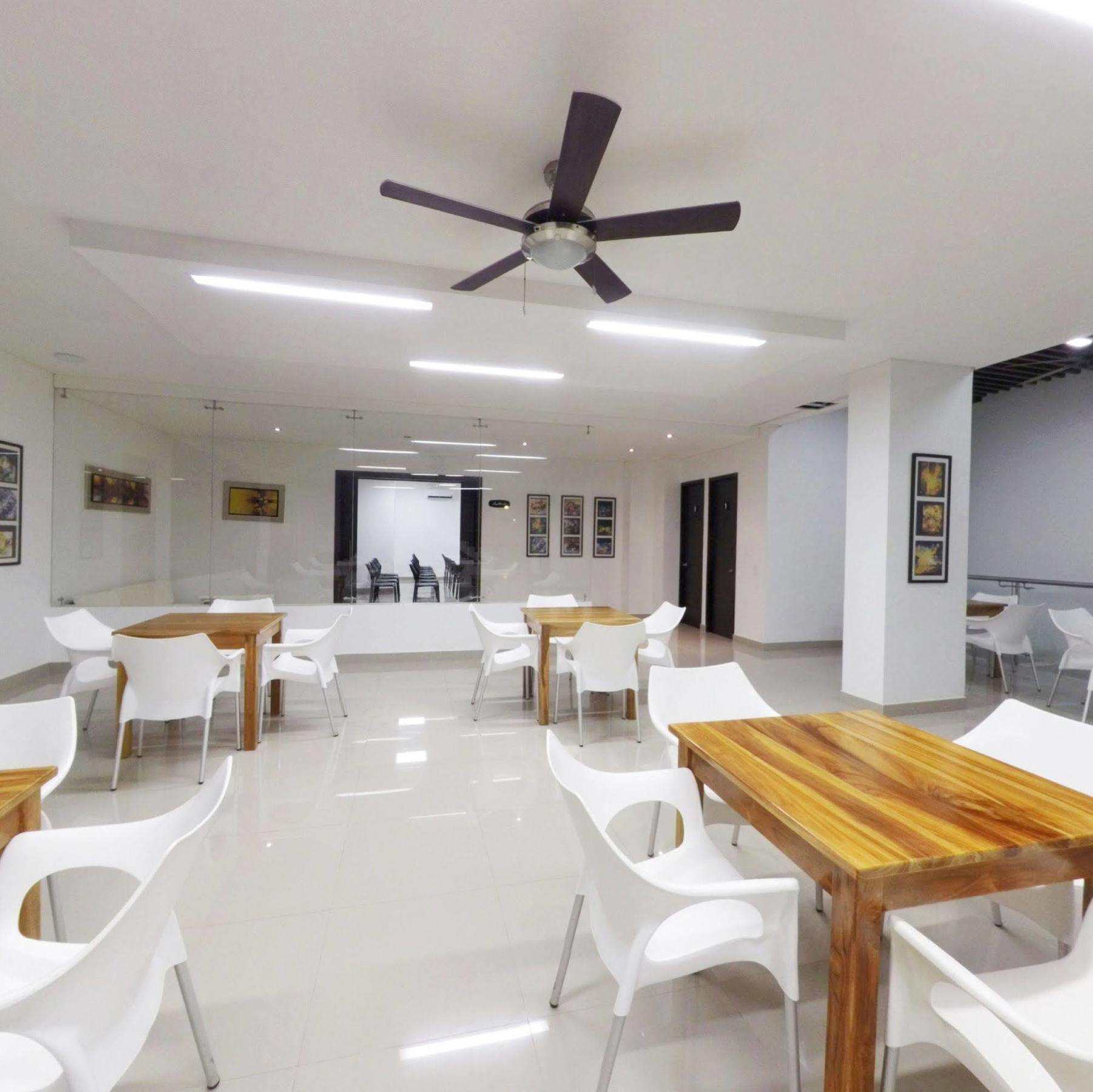 Hotel Cinco Montería Eksteriør bilde